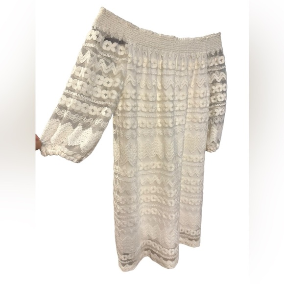 Trina Turk hoku embroidery lace off shoulder mini dress size M - Picture 4 of 13